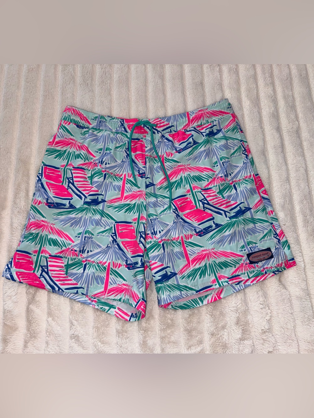 Vineyard Vines Colorful Men's Pool side Chappy Lined Swim trunks pockets sz L